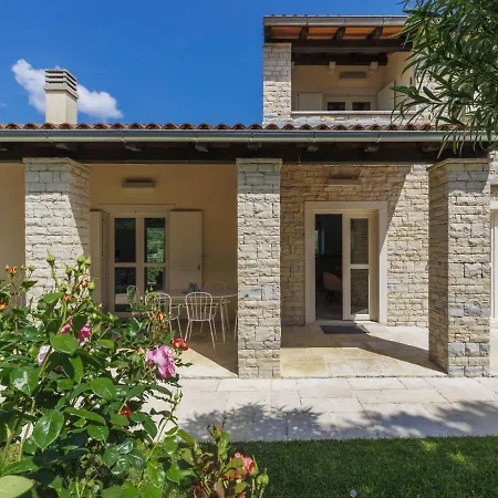 Anita By Interhome Momjan